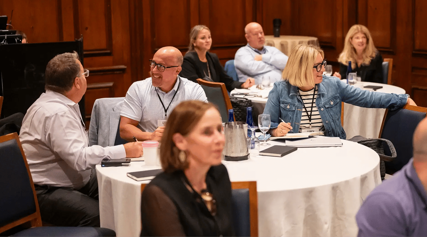 6870cca33b8516426a9d93e1_about us